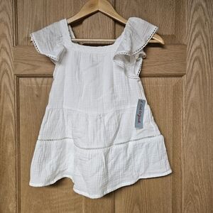 Cat‎ & Jack Size 4/5  White Ruffled Sleeveless Dress